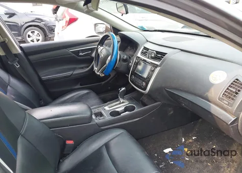 2018 Nissan Altima 2.5/S/Sv/Sl/Sr z USA, uszkodzony, nr VIN 1N4AL3AP6JC251491